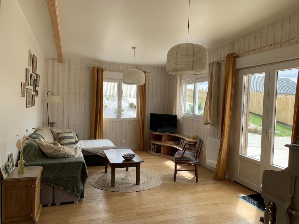 Charmante Maison De Campagne En Pierres Et Bois Sartilly-Baie-Bocage Extérieur photo